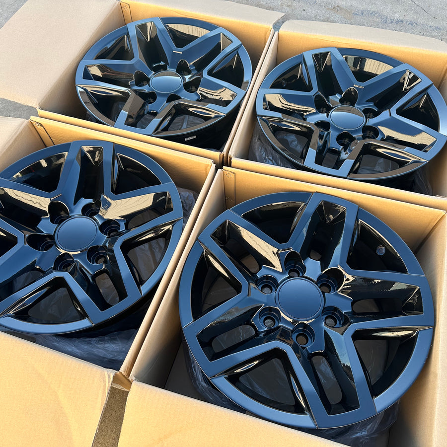 17x8  - Fits Chevrolete Silverado 1500,  Tahoe, Suburban, Avalanche, Express Van 1500 GMC Sierra K1500, Safari, Savanna Van, Yukon, Denali Cadillac Escalade
