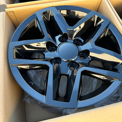 17x8  - Fits Chevrolete Silverado 1500,  Tahoe, Suburban, Avalanche, Express Van 1500 GMC Sierra K1500, Safari, Savanna Van, Yukon, Denali Cadillac Escalade